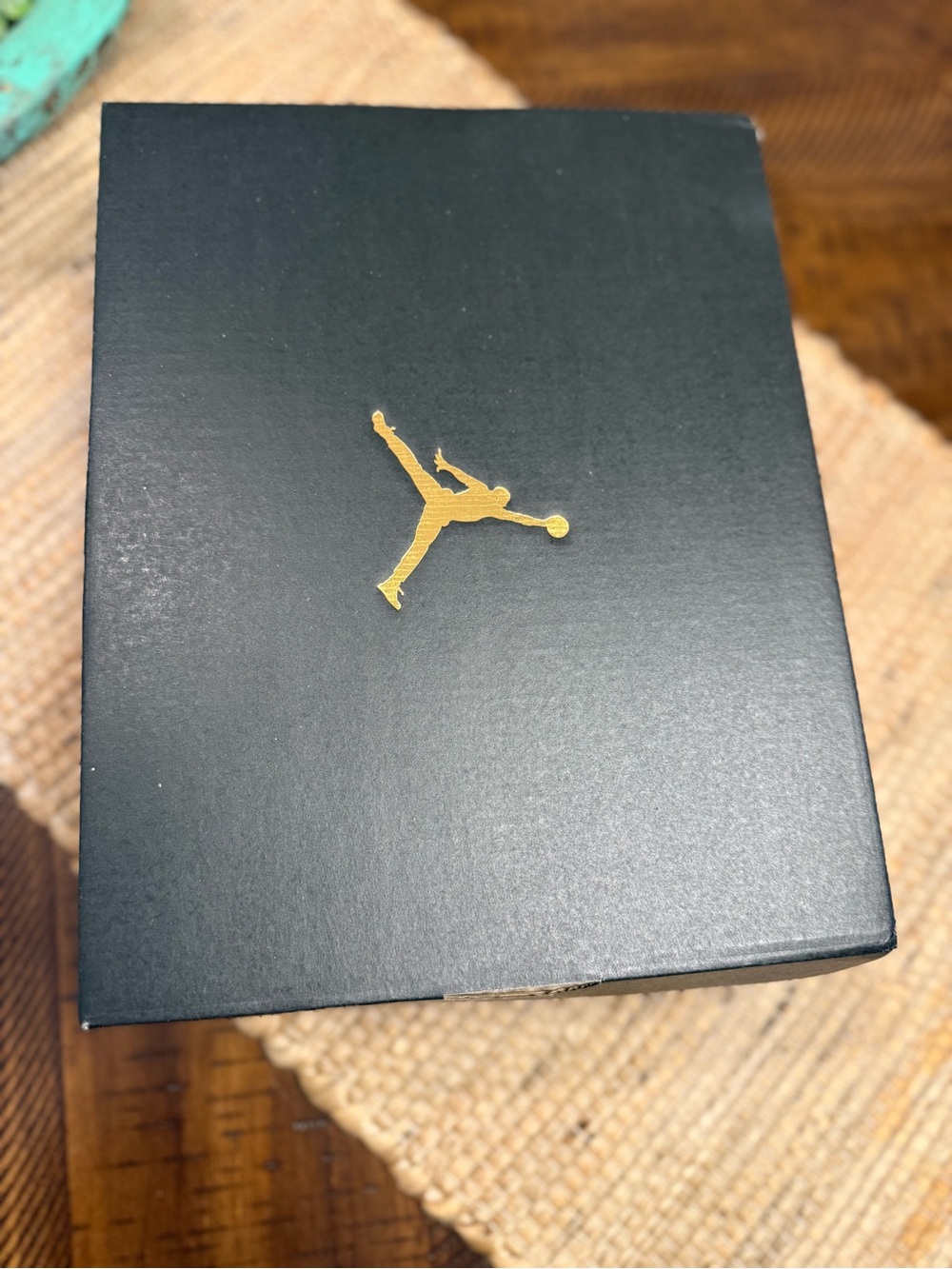 Nike Air Jordan 4 Boy’s White & Black Low-Top Sneakers - Picture 10 of 10